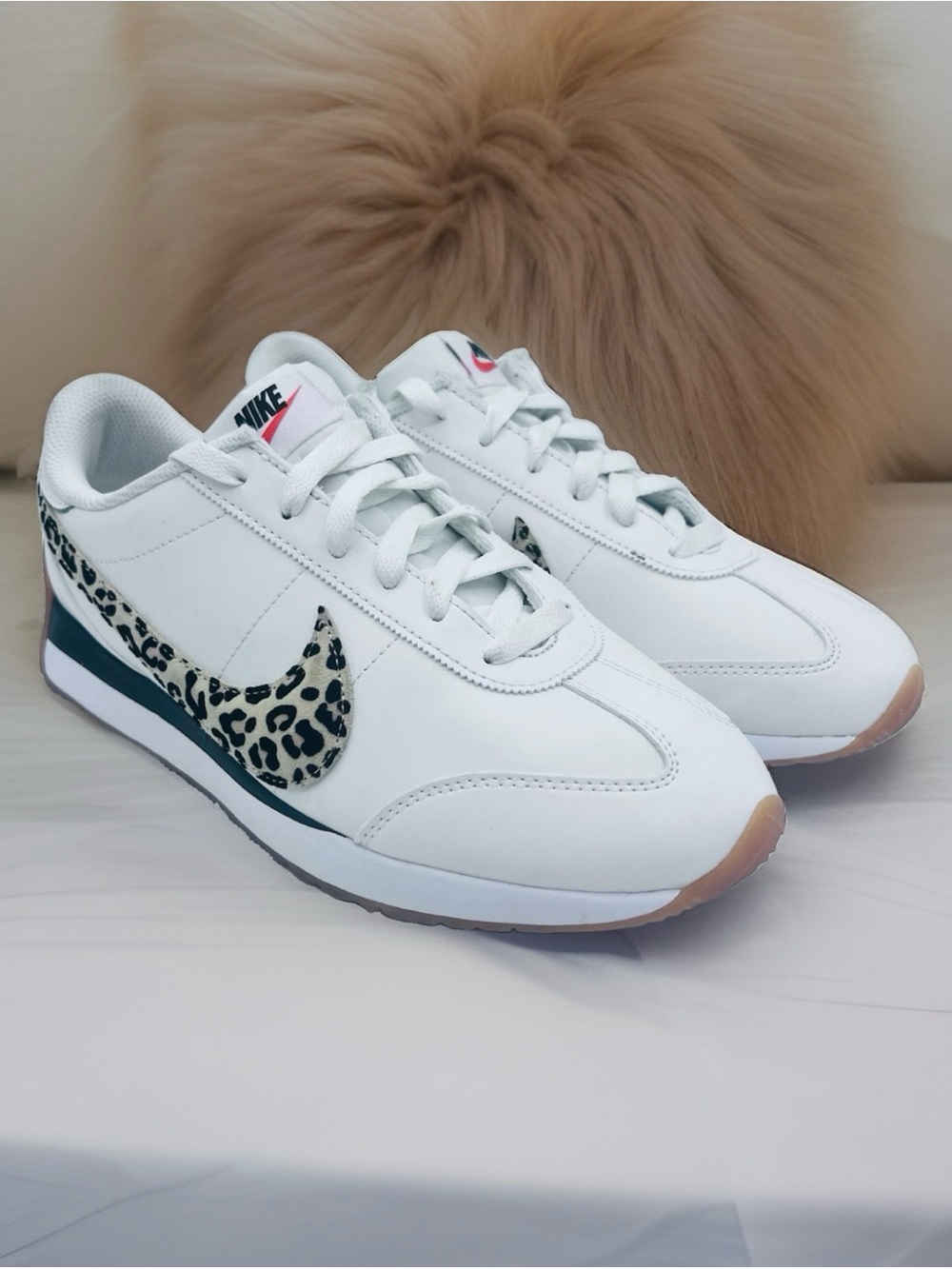 Nike PACIFIC Leather SE Summit White Leopard Women’s Shoes Sz 9 Retro IM7328-100